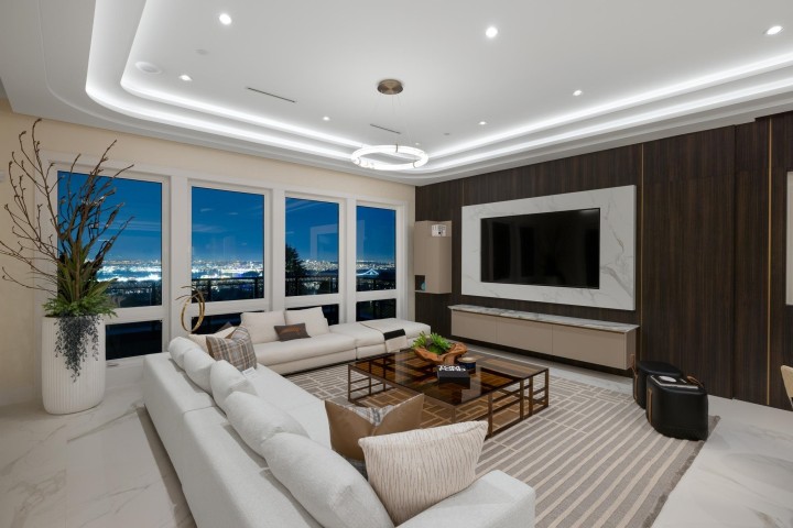 Photo 9 at 835 Farmleigh Road, British Properties, West Vancouver