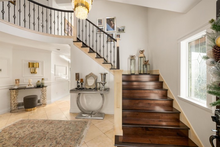 Photo 23 at 2198 Rosebery Avenue, Queens, West Vancouver