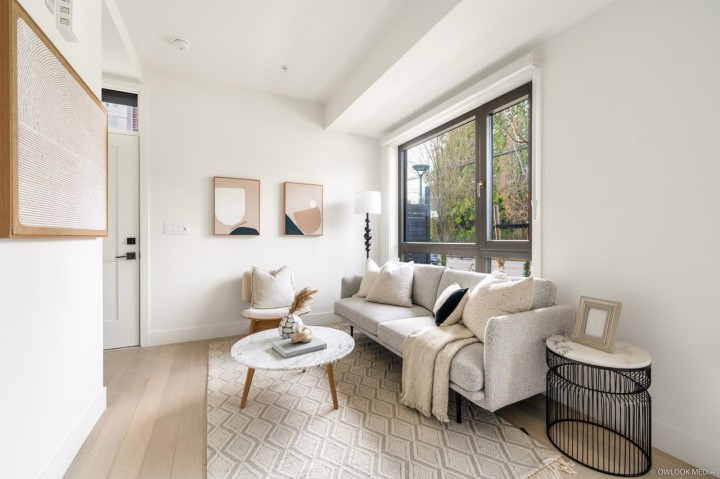 Photo 6 at 6322 Oak Street, Oakridge VW, Vancouver West