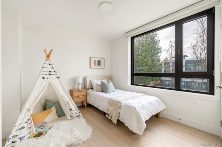 Photo 12 at 6322 Oak Street, Oakridge VW, Vancouver West