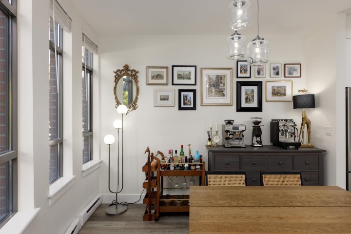 Photo 9 at 828 W 6th Avenue, Fairview VW, Vancouver West