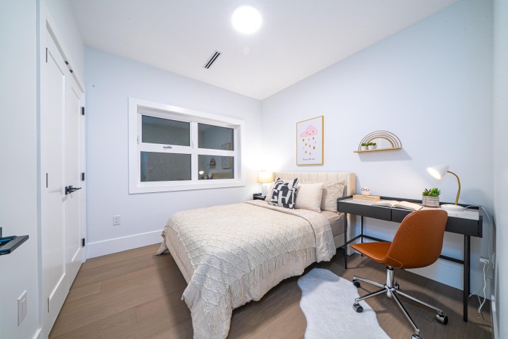 Photo 16 at 2735 W 8th Avenue, Kitsilano, Vancouver West