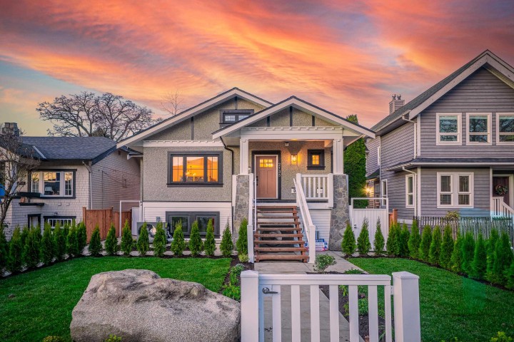 Photo 29 at 2735 W 8th Avenue, Kitsilano, Vancouver West