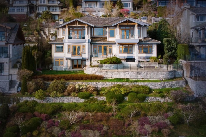 Photo 3 at 2420 Halston Court, Whitby Estates, West Vancouver