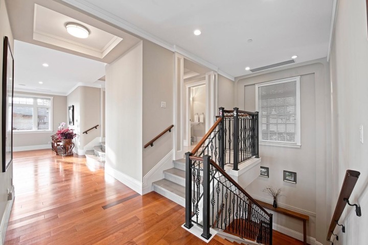 Photo 30 at 2420 Halston Court, Whitby Estates, West Vancouver