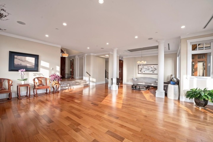 Photo 11 at 2420 Halston Court, Whitby Estates, West Vancouver