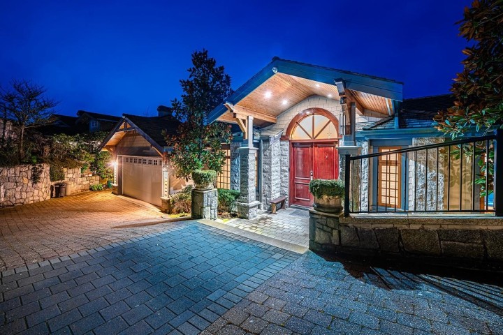 Photo 40 at 2420 Halston Court, Whitby Estates, West Vancouver