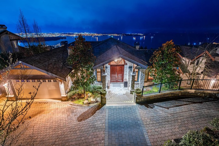 Photo 39 at 2420 Halston Court, Whitby Estates, West Vancouver