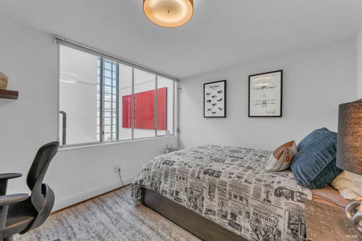 Photo 28 at 2243 Oak Street, Fairview VW, Vancouver West