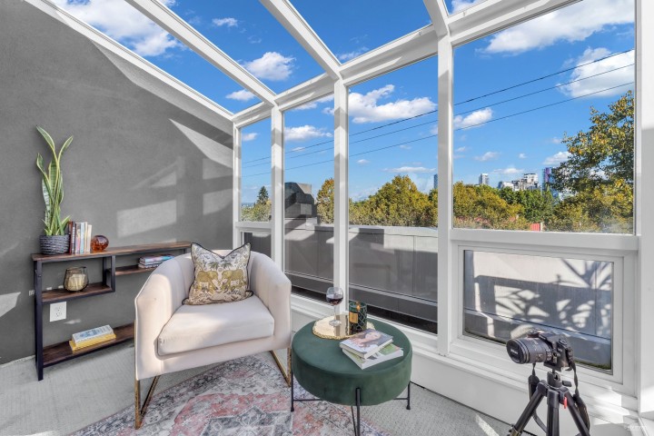 Photo 35 at 2243 Oak Street, Fairview VW, Vancouver West