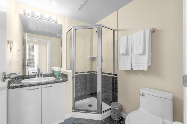 Photo 17 at 2702 - 1166 Melville Street, Coal Harbour, Vancouver West