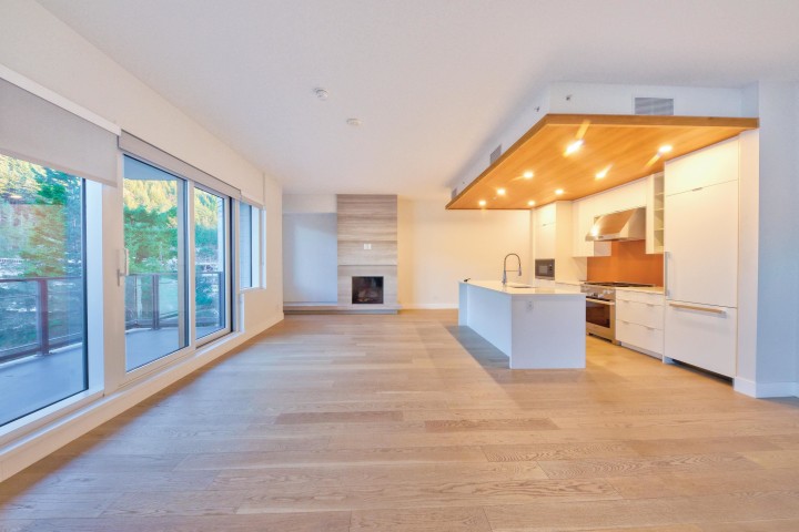 Photo 6 at 201 - 6707 Nelson Avenue, Horseshoe Bay WV, West Vancouver