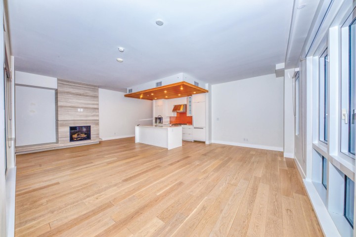 Photo 12 at 201 - 6707 Nelson Avenue, Horseshoe Bay WV, West Vancouver