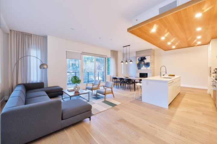 Photo 5 at 201 - 6707 Nelson Avenue, Horseshoe Bay WV, West Vancouver