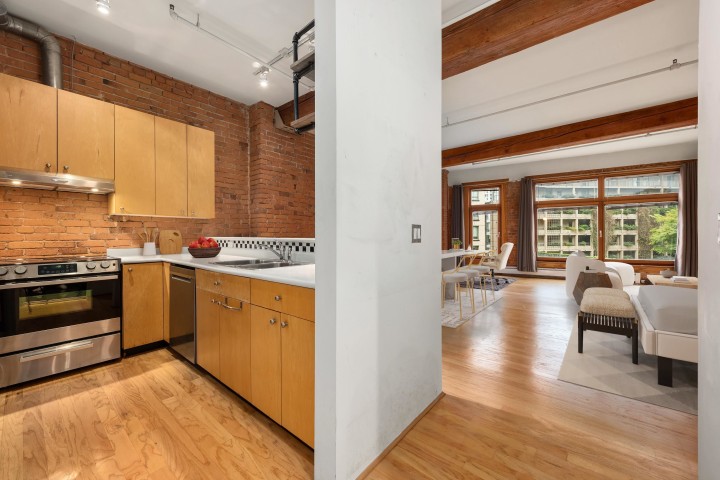 Photo 17 at 406 - 518 Beatty Street, Downtown VW, Vancouver West