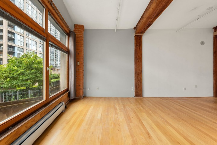 Photo 12 at 406 - 518 Beatty Street, Downtown VW, Vancouver West