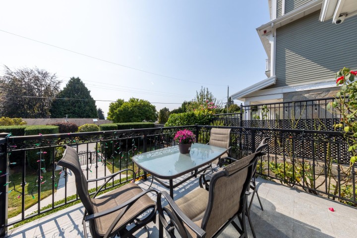 Photo 15 at 1361 Lawson Avenue, Ambleside, West Vancouver