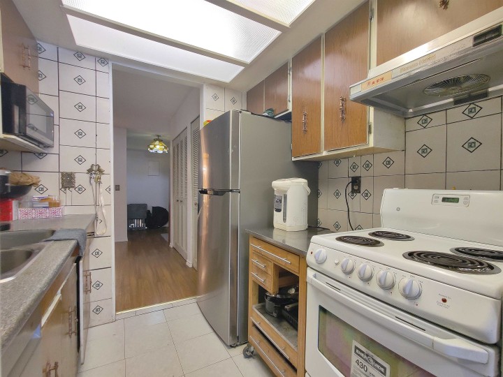 Photo 4 at 108 - 1420 E 7th Avenue, Grandview Woodland, Vancouver East