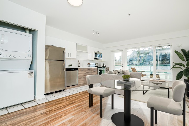 Photo 5 at 206 - 1688 Cypress Street, Kitsilano, Vancouver West