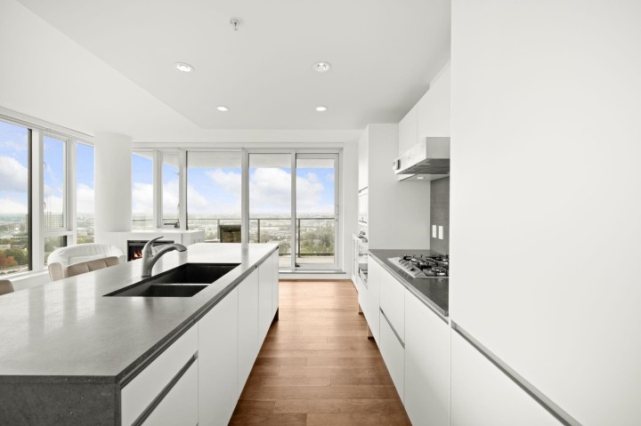 Photo 5 at 1808 - 8555 Granville Street, S.W. Marine, Vancouver West