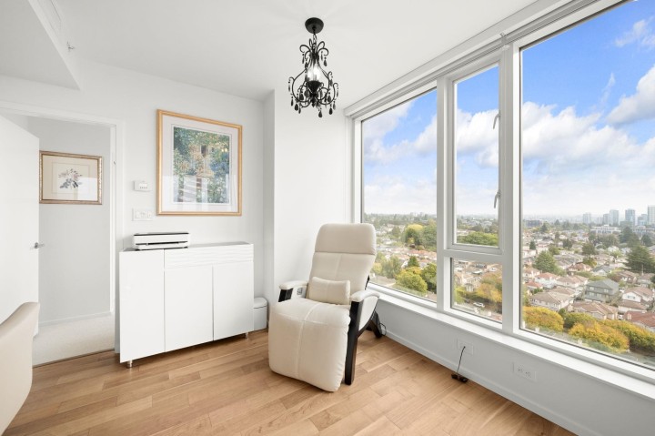 Photo 10 at 1808 - 8555 Granville Street, S.W. Marine, Vancouver West