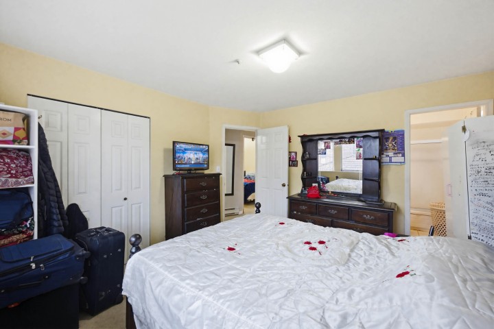 Photo 17 at 557 E 44th Avenue, Fraser VE, Vancouver East