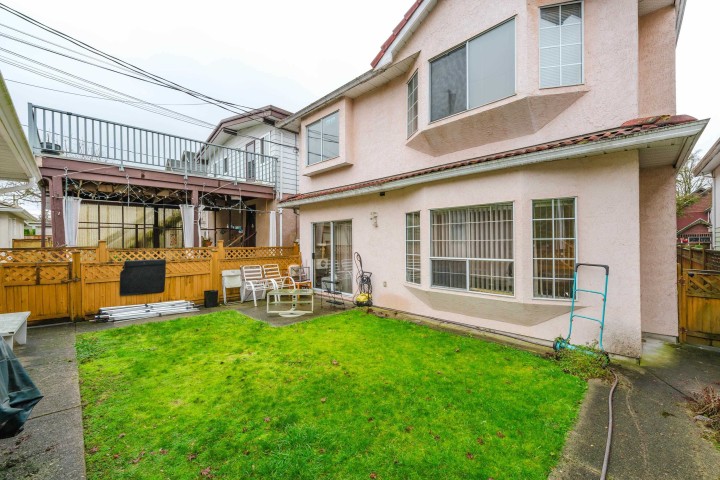 Photo 26 at 557 E 44th Avenue, Fraser VE, Vancouver East