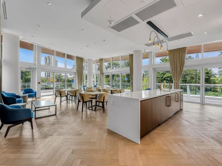 Photo 17 at 902 - 200 Klahanie Court, Park Royal, West Vancouver