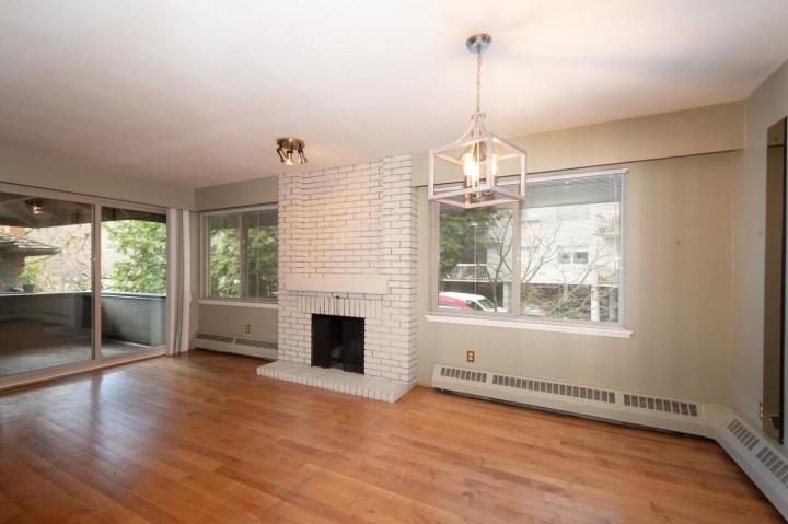 Photo 6 at 704 - 235 Keith Road, Cedardale, West Vancouver