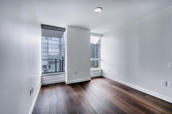 Photo 13 at 1703 - 620 Cardero Street, Coal Harbour, Vancouver West