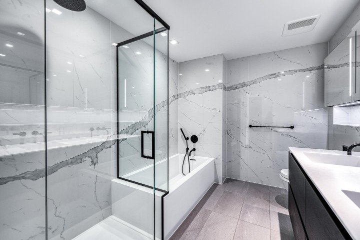 Photo 11 at 1703 - 620 Cardero Street, Coal Harbour, Vancouver West