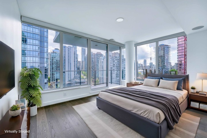 Photo 8 at 1703 - 620 Cardero Street, Coal Harbour, Vancouver West