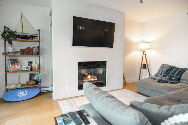 Photo 11 at 202 - 1188 Quebec Street, Downtown VE, Vancouver East