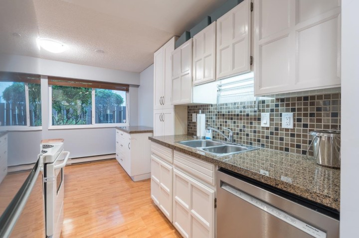 Photo 11 at 103 - 3353 Heather Street, Cambie, Vancouver West