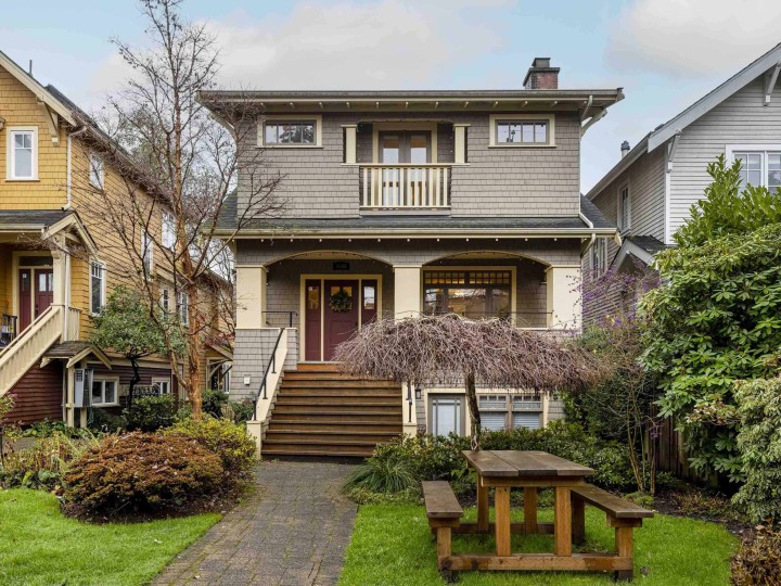Photo 2 at 3540 W 5th Avenue, Kitsilano, Vancouver West