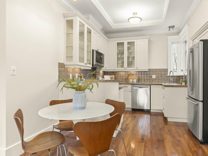 Photo 13 at 3540 W 5th Avenue, Kitsilano, Vancouver West