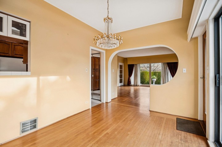 Photo 5 at 5525 Crown Street, Dunbar, Vancouver West