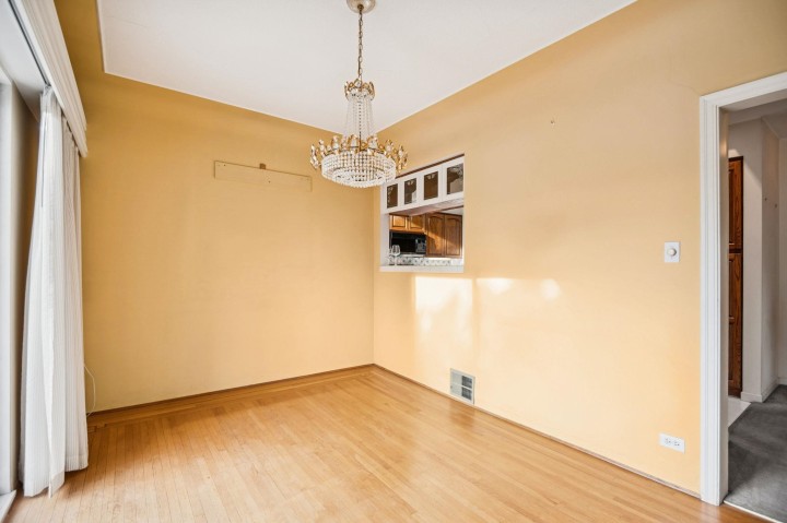Photo 4 at 5525 Crown Street, Dunbar, Vancouver West