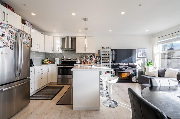 Photo 12 at 211 - 5625 Senlac Street, Killarney VE, Vancouver East