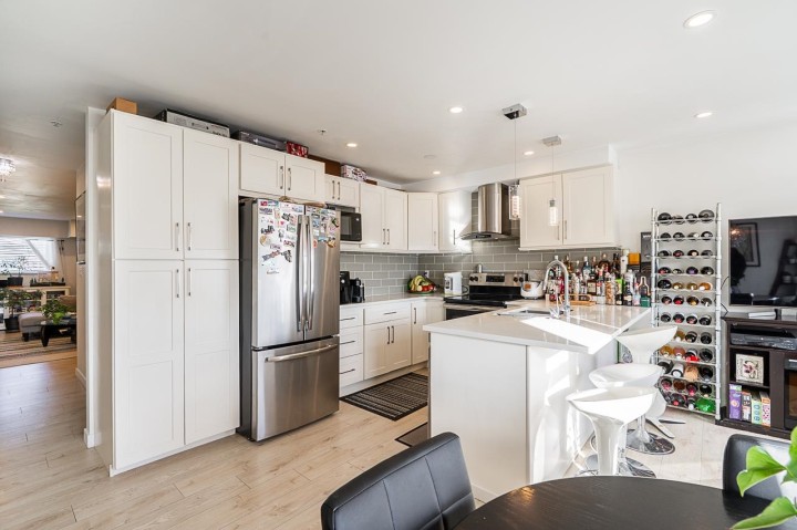 Photo 15 at 211 - 5625 Senlac Street, Killarney VE, Vancouver East