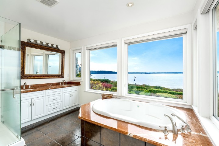 Photo 23 at 2328 Bellevue Avenue, Dundarave, West Vancouver