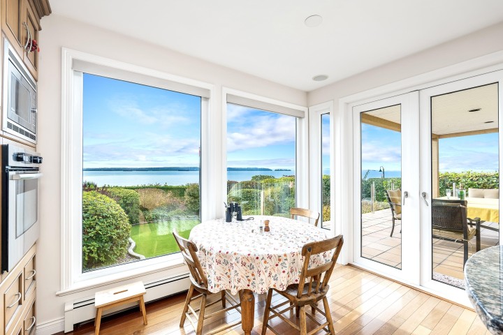 Photo 13 at 2328 Bellevue Avenue, Dundarave, West Vancouver