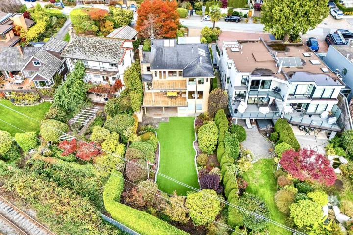 Photo 35 at 2328 Bellevue Avenue, Dundarave, West Vancouver