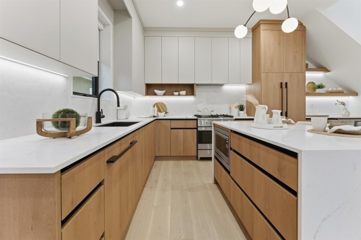 Photo 7 at 1 - 3218 W 38th Avenue, Kerrisdale, Vancouver West