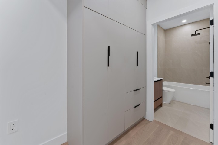 Photo 17 at 2 - 3218 W 38th Avenue, Kerrisdale, Vancouver West