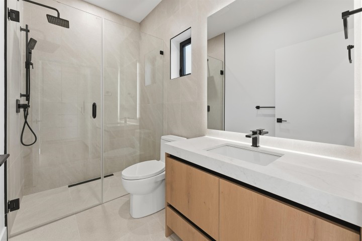 Photo 15 at 2 - 3218 W 38th Avenue, Kerrisdale, Vancouver West