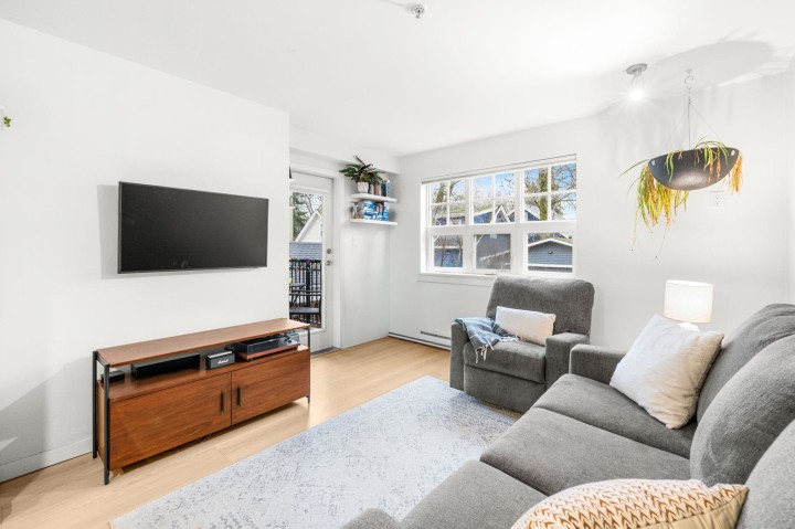 Photo 6 at 203 - 930 W 16th Avenue, Cambie, Vancouver West