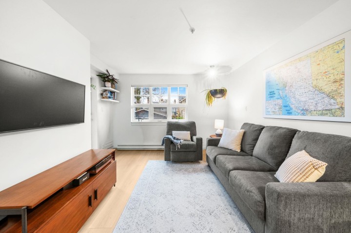 Photo 5 at 203 - 930 W 16th Avenue, Cambie, Vancouver West