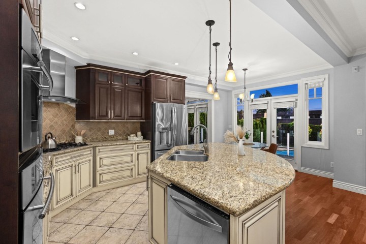 Photo 13 at 1197 Fulton Avenue, Ambleside, West Vancouver