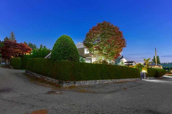 Photo 7 at 1197 Fulton Avenue, Ambleside, West Vancouver